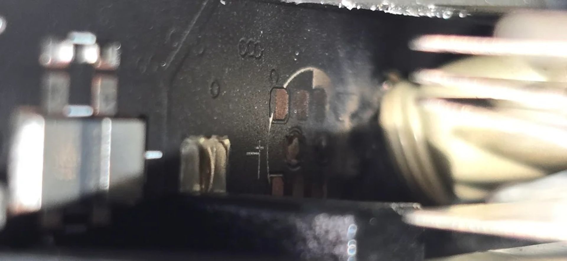 انفجار خازن در کارت گرافیک RTX 5090 شرکت PNY
