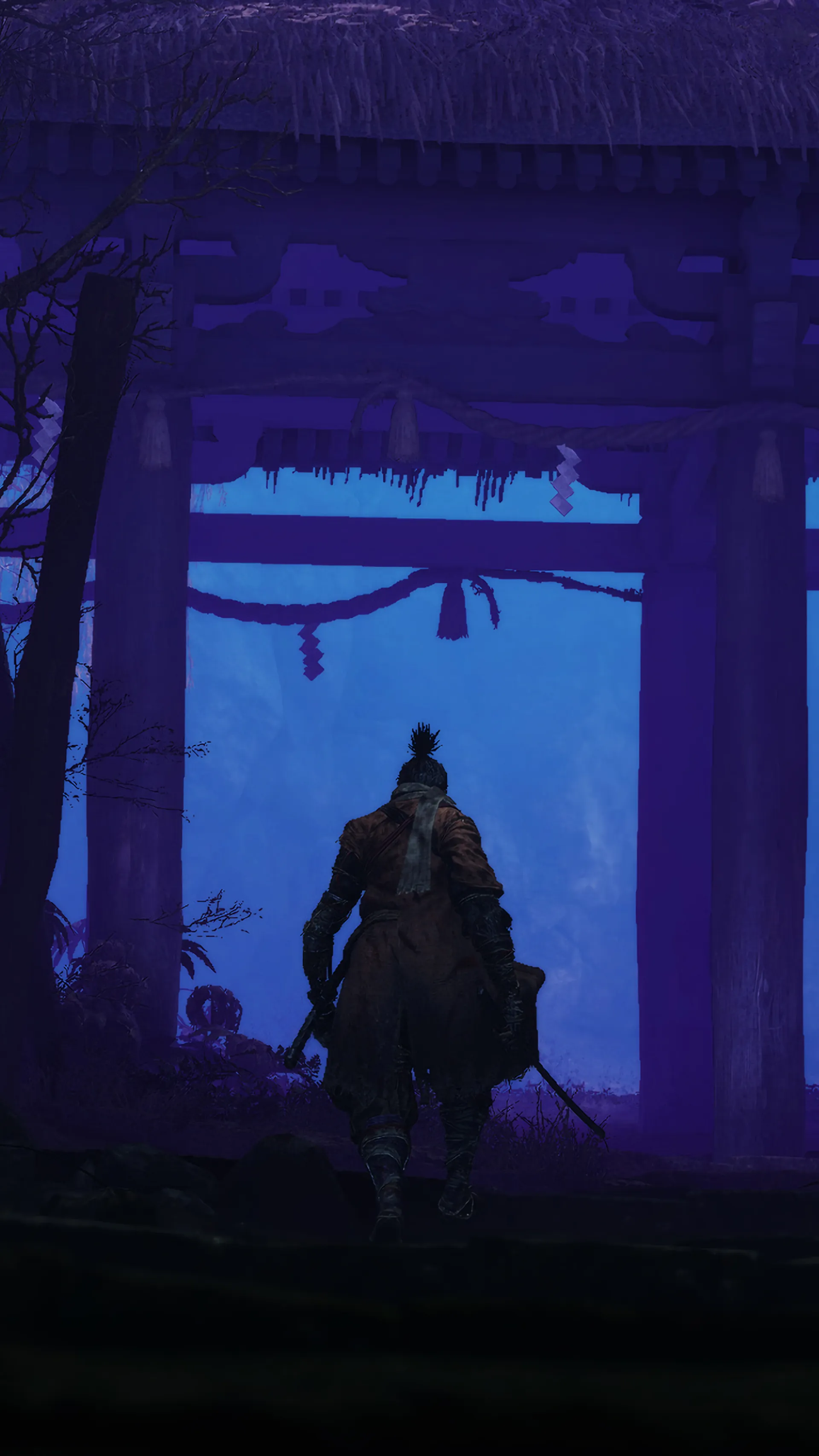 شخصیت اصلی بازی Sekiro: Shadows Die Twice در حال ورود به یک عمارت