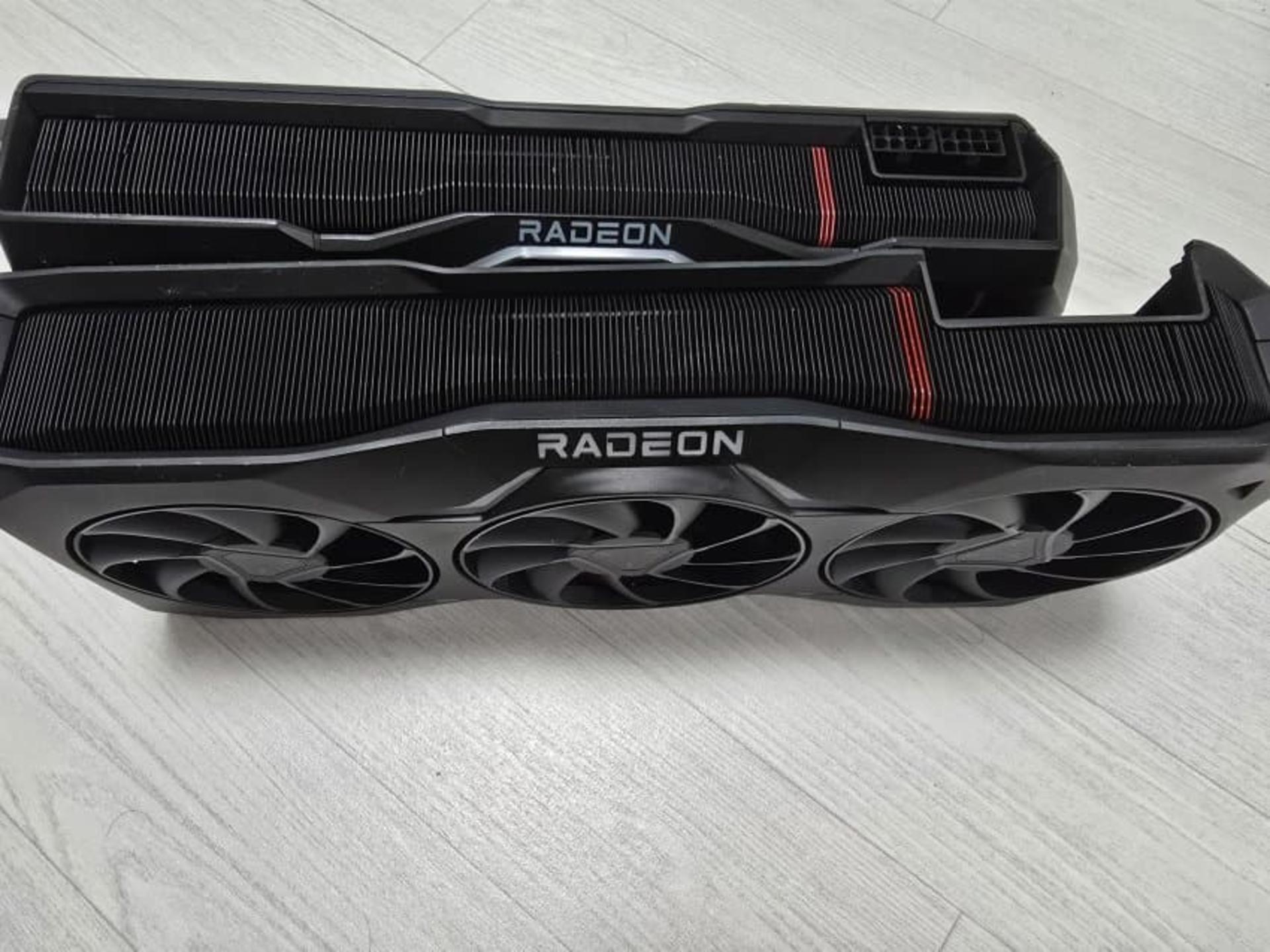 نمونه اولیه کارت گرافیک RX 7950 XTX شرکت AMD