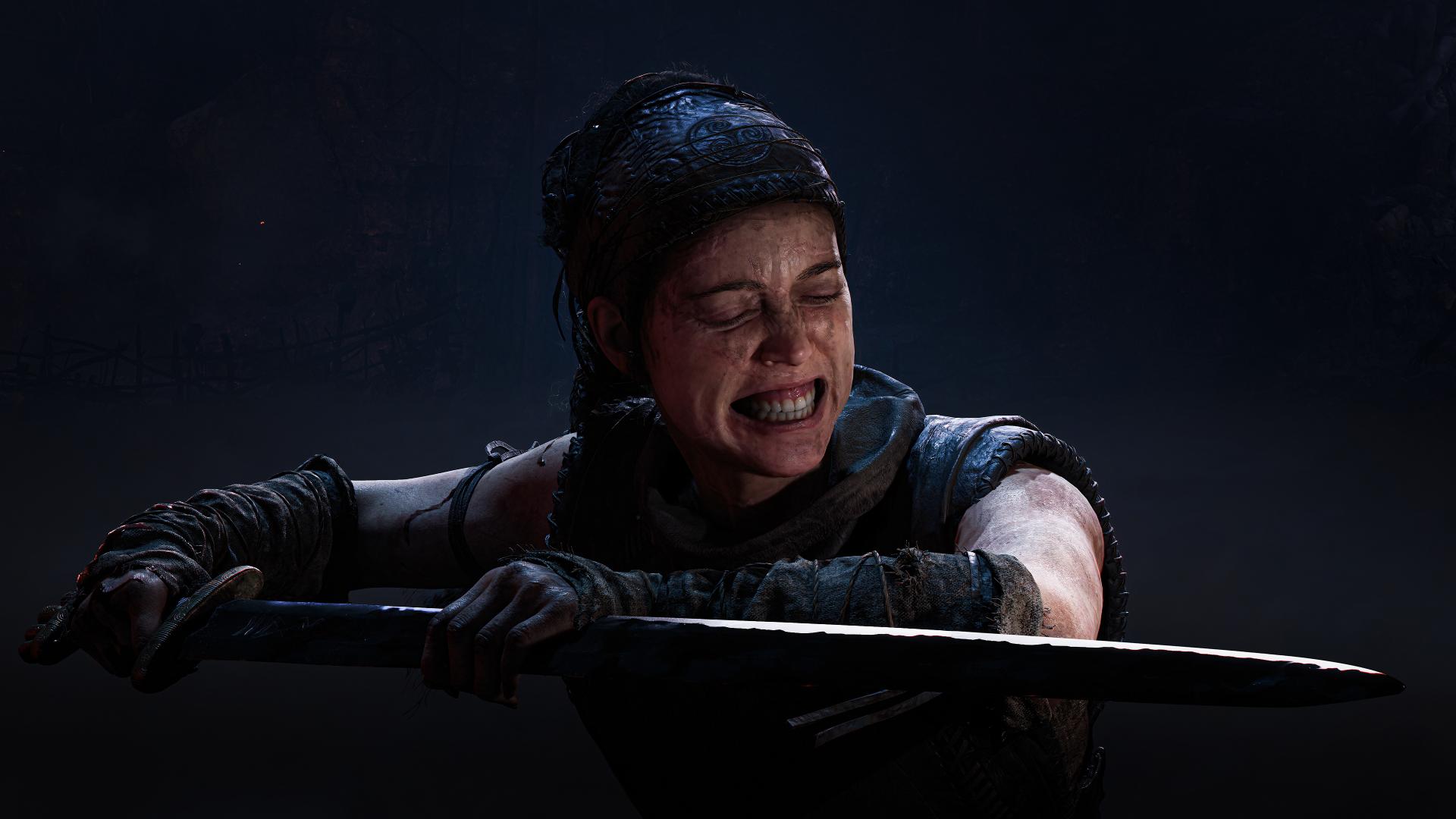 فریاد و عصبانیت سنوئا (Senua) هنگام حمله به دشمنان در بازی Senua's Saga: Hellblade II