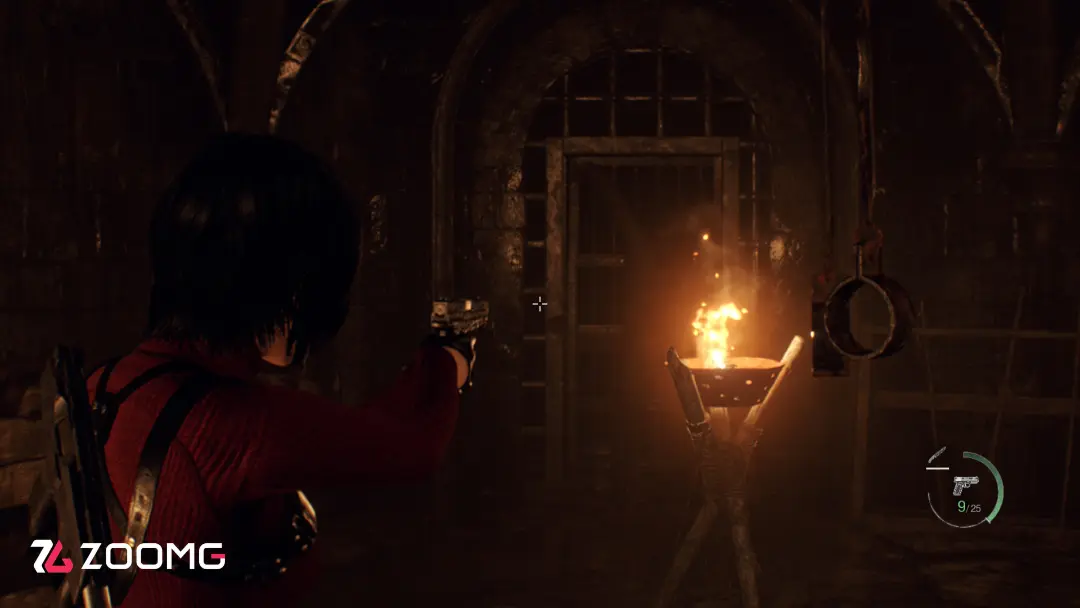 ایدا، شخصیت بازی Resident Evil 4 Remake با تفنگ در محیط تاریک