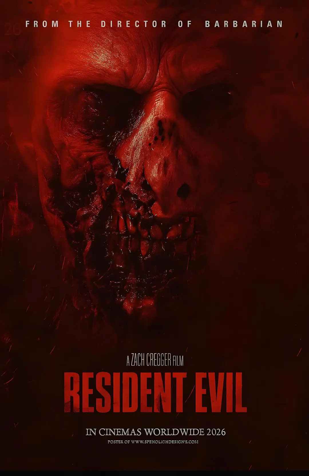چهره ترسناک و خون‌آلود یک موجود در فیلم رزیدنت اویل (Resident Evil)