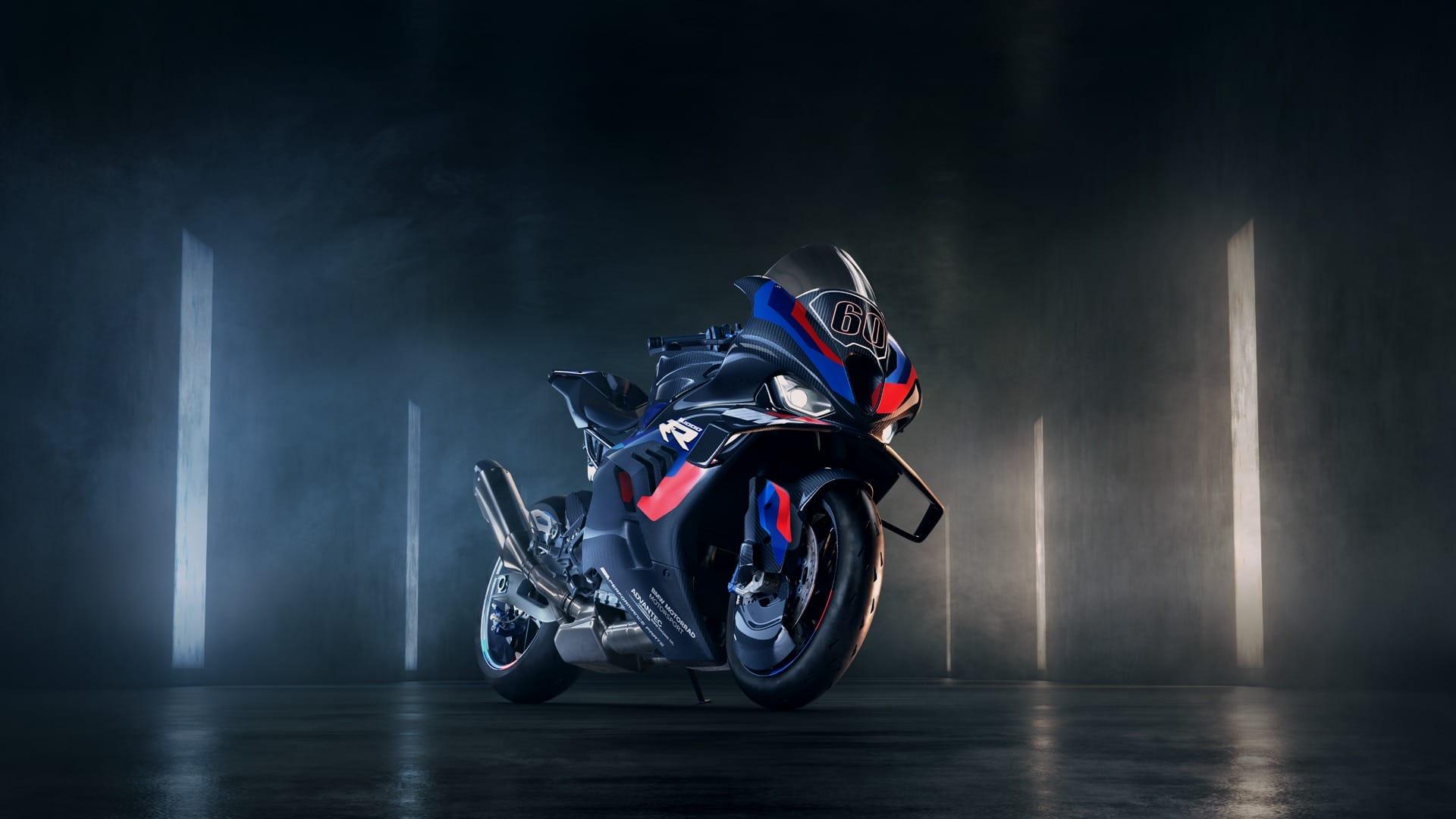 جلوه زیبای یک موتورسیکلت در میان نور در پوستر بازی Ride 5