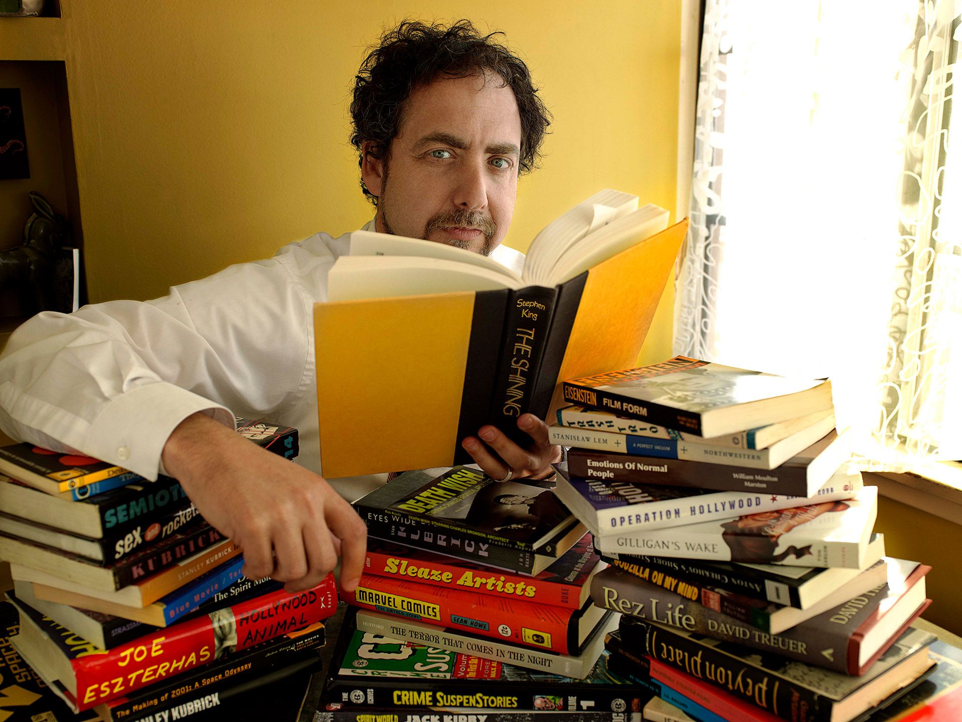 رادنی اشر، کارگردان مستند Room 237