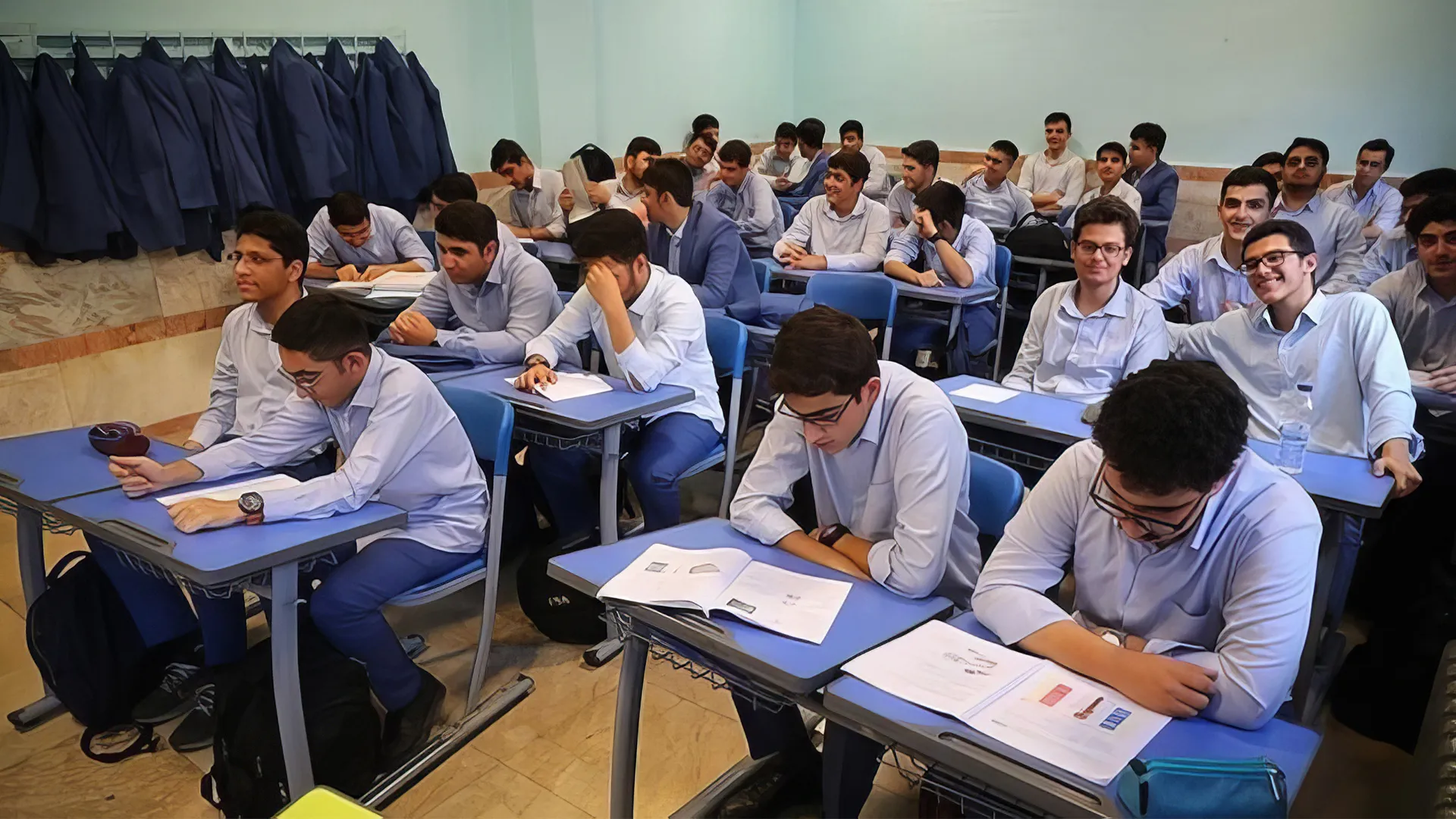 مدارس ایران