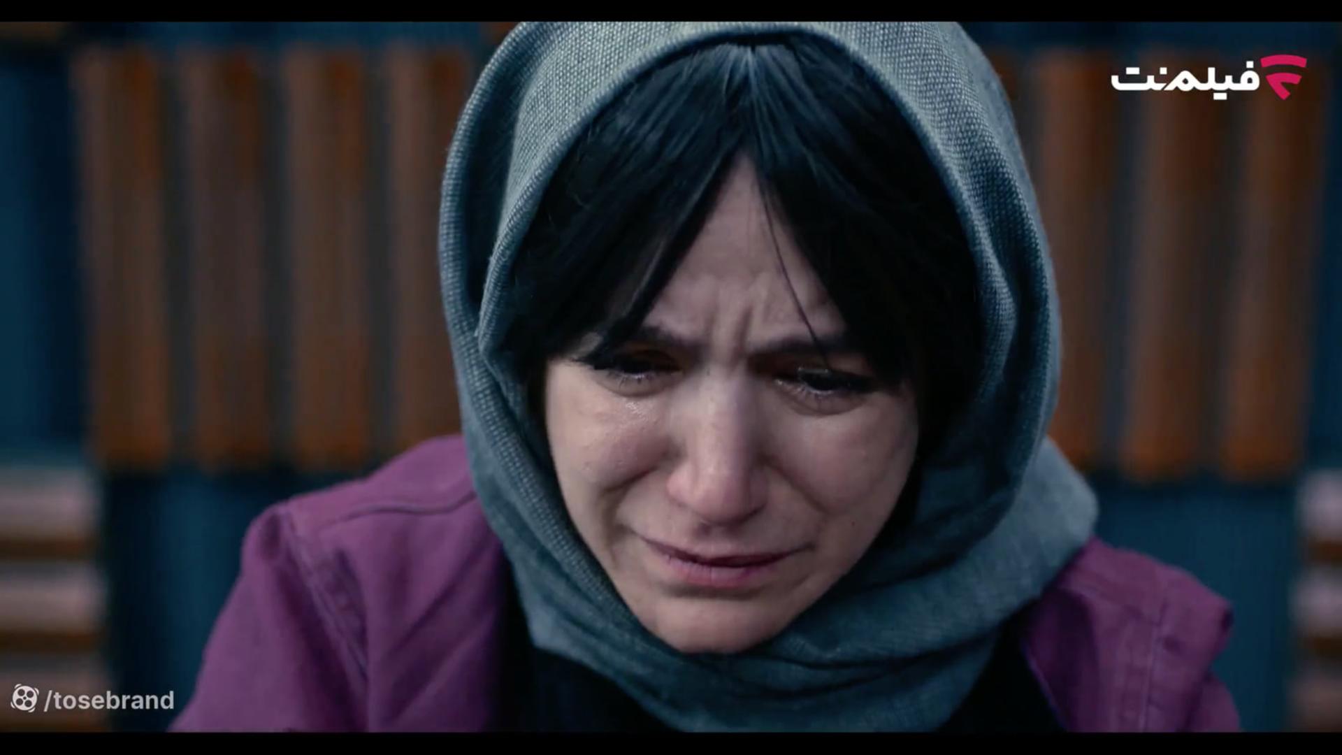چهره غمگین ستاره پسیانی در صحنه سریال اعتراف می‌کنم