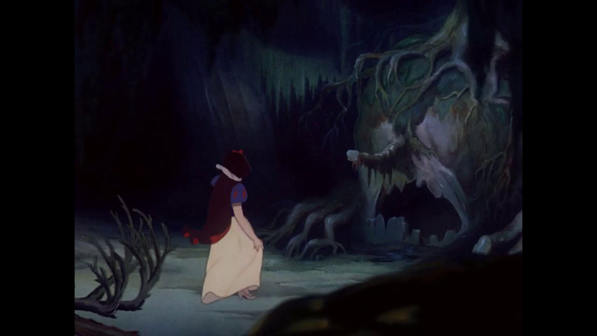 snow_white_in_horrible_jungle_scared