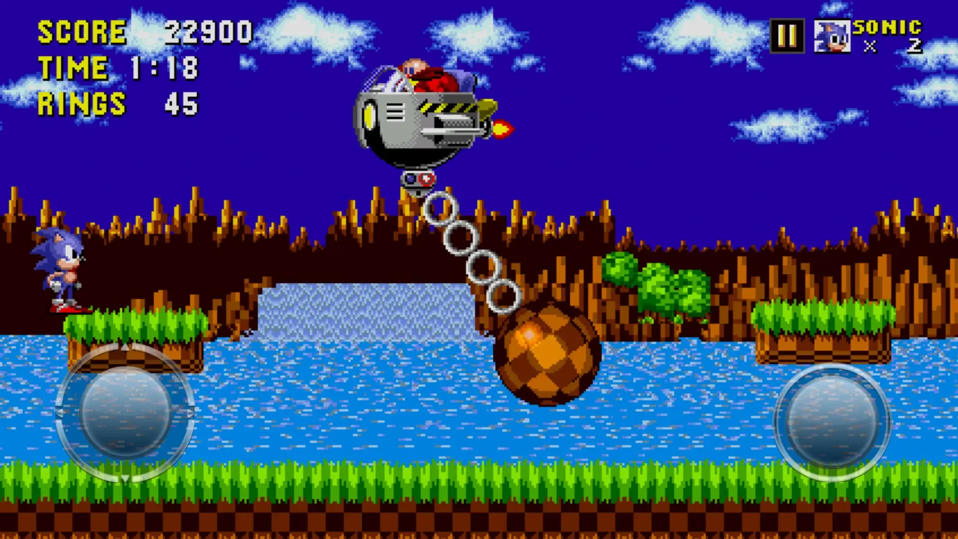 شخصیت سونیک (Sonic the Hedgehog) در حال بازی در مرحله‌ای با پس‌زمینه آبی