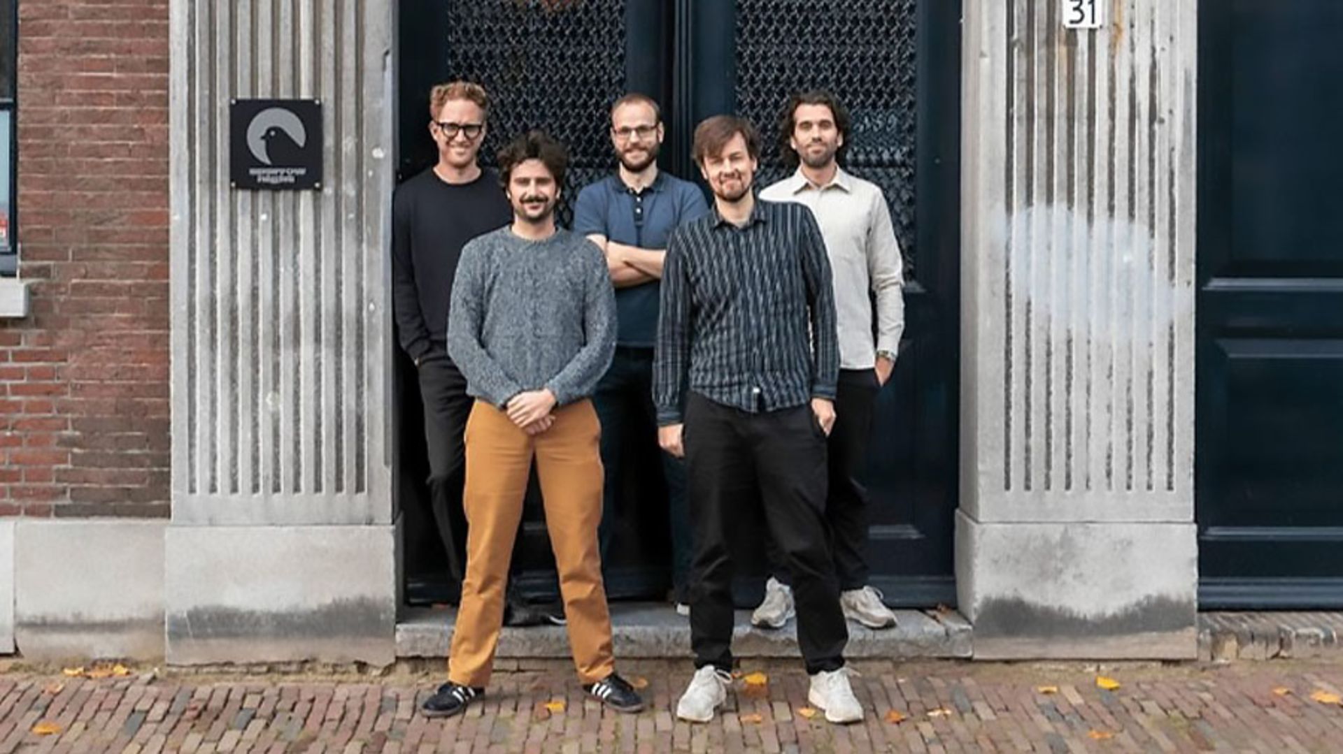 اعضای استودیو اسپارو نایت، سازنده نیوز تاور