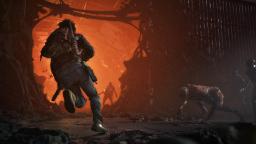 شخصیت بازی State of Decay 3 در حال فرار از موجودات در محیطی تاریک