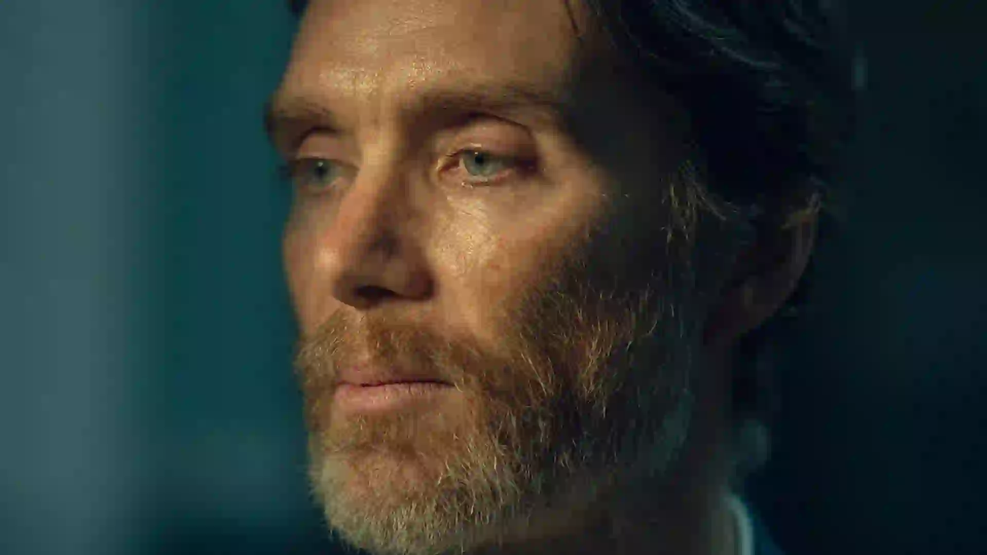 کیلین مورفی در اتاق در فیلم steve