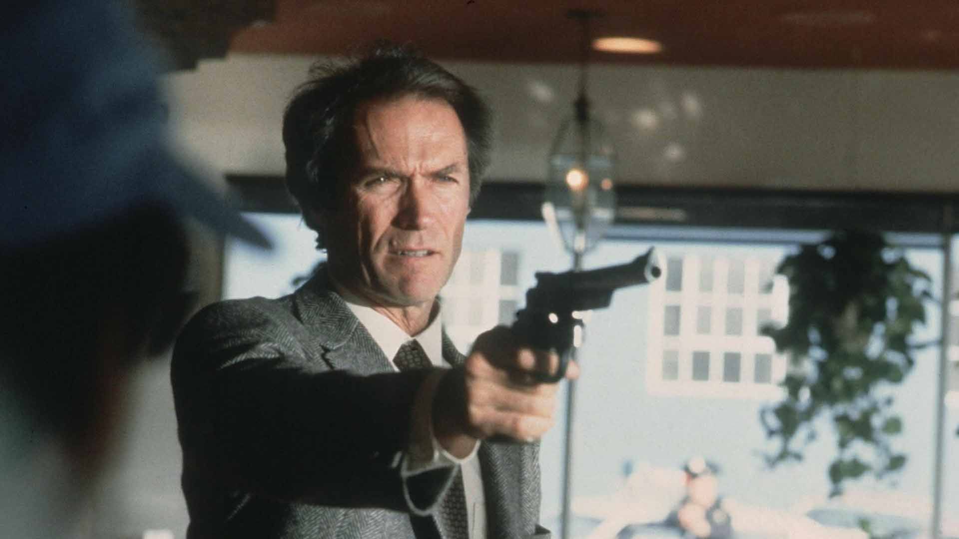 کلینت ایستوود در نقش هری کالاهان در فیلم Sudden Impact
