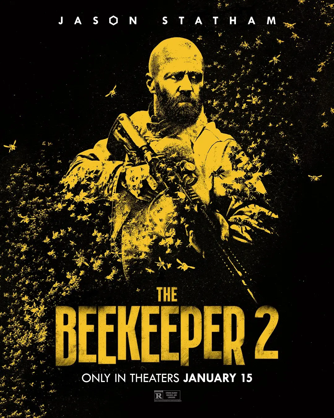 جیسون استاتهام (Jason Statham) در پوستر فیلم Beekeeper 2 با پس‌زمینه زرد و سیاه