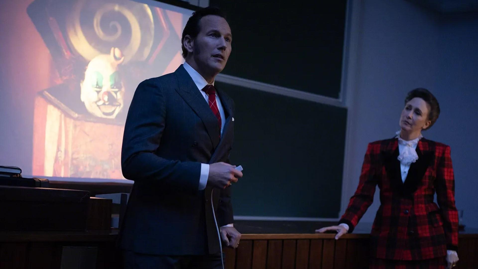 وارن‌ها در دانشگاه در فیلم The Conjuring: Last Rites
