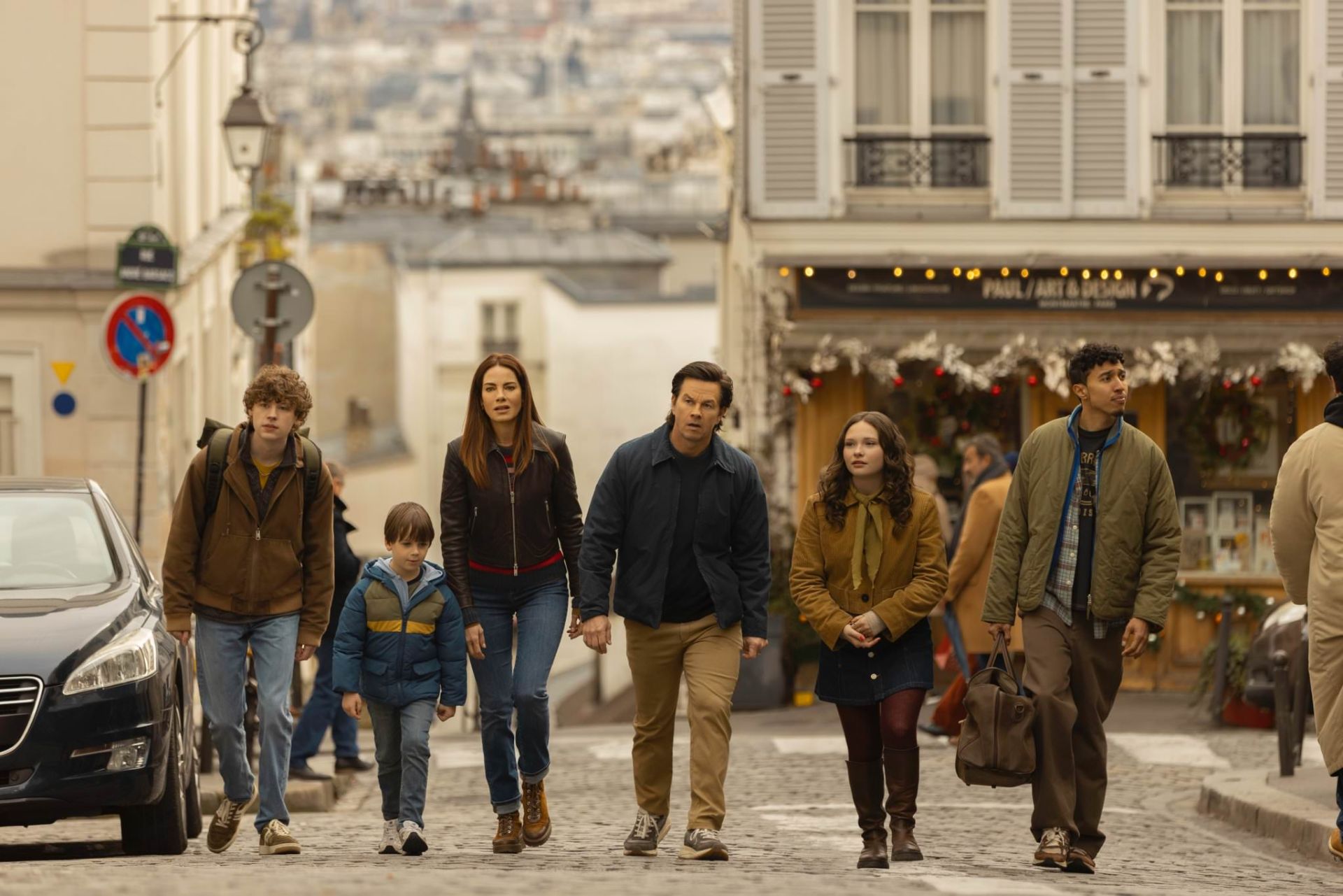 اولین نگاه به فیلم The Family Plan 2