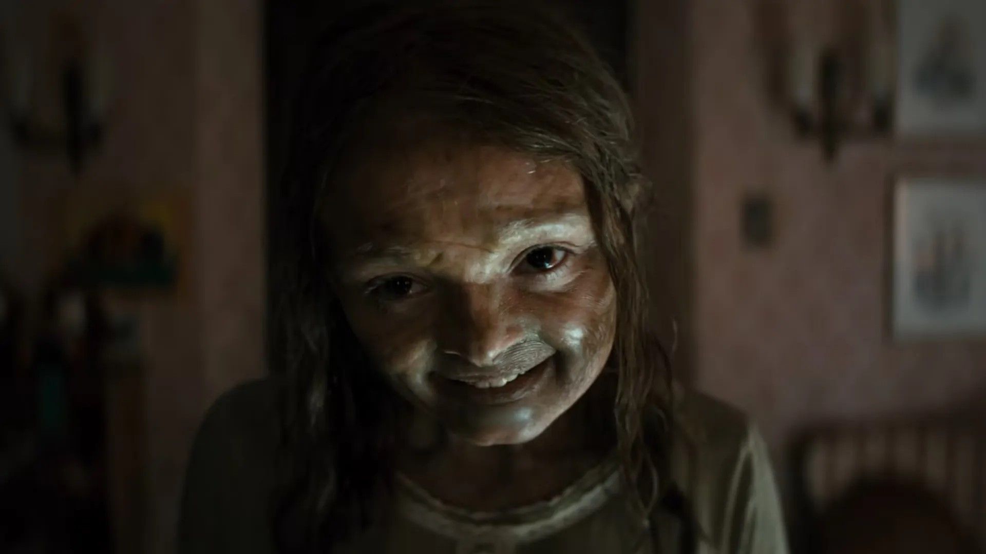 بازگشت ترسناک دختر خانواده در فیلم The Mummy