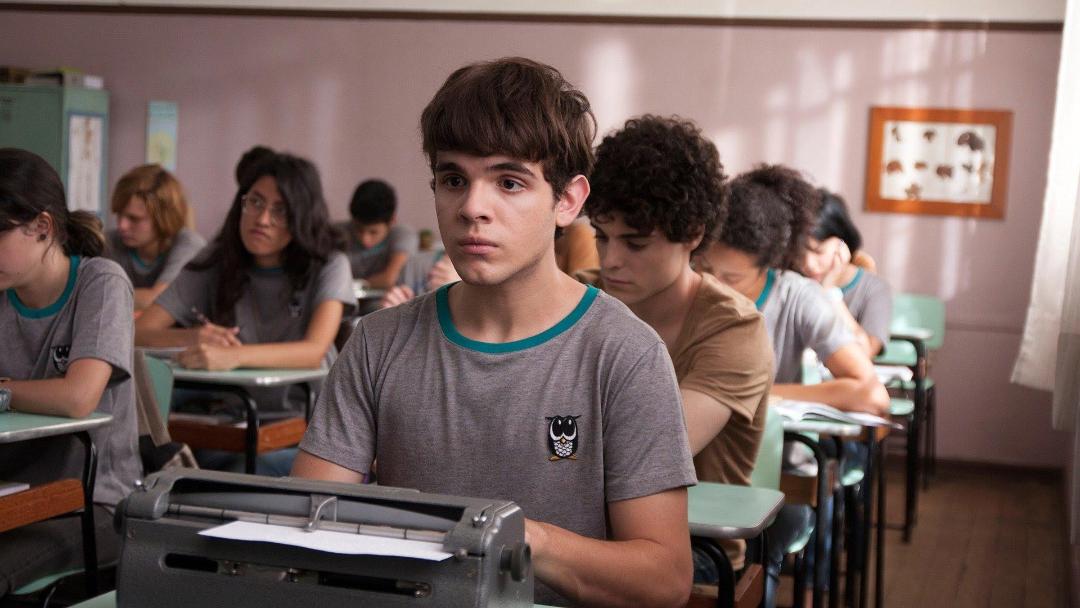 The_Way_He_Looks_a_teenage_boy_at_class