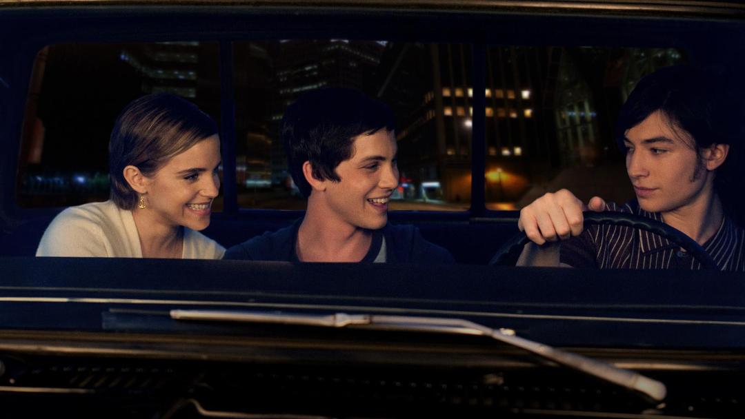 thress_young_characters_in_a_car_in_The_Perks_of_Being_a_Wallflowe