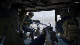 سربازان بازی WARDOGS در داخل کابین یک هلیکوپتر نظامی با تجهیزات کامل
